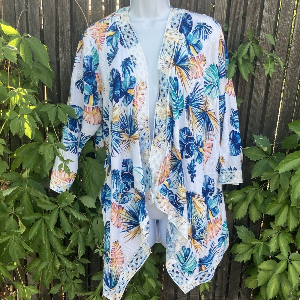 NEW Chicos Cardigan Sweater Alabaster Sz 2 Floral‎ Boho Artsy Embroidered NWT